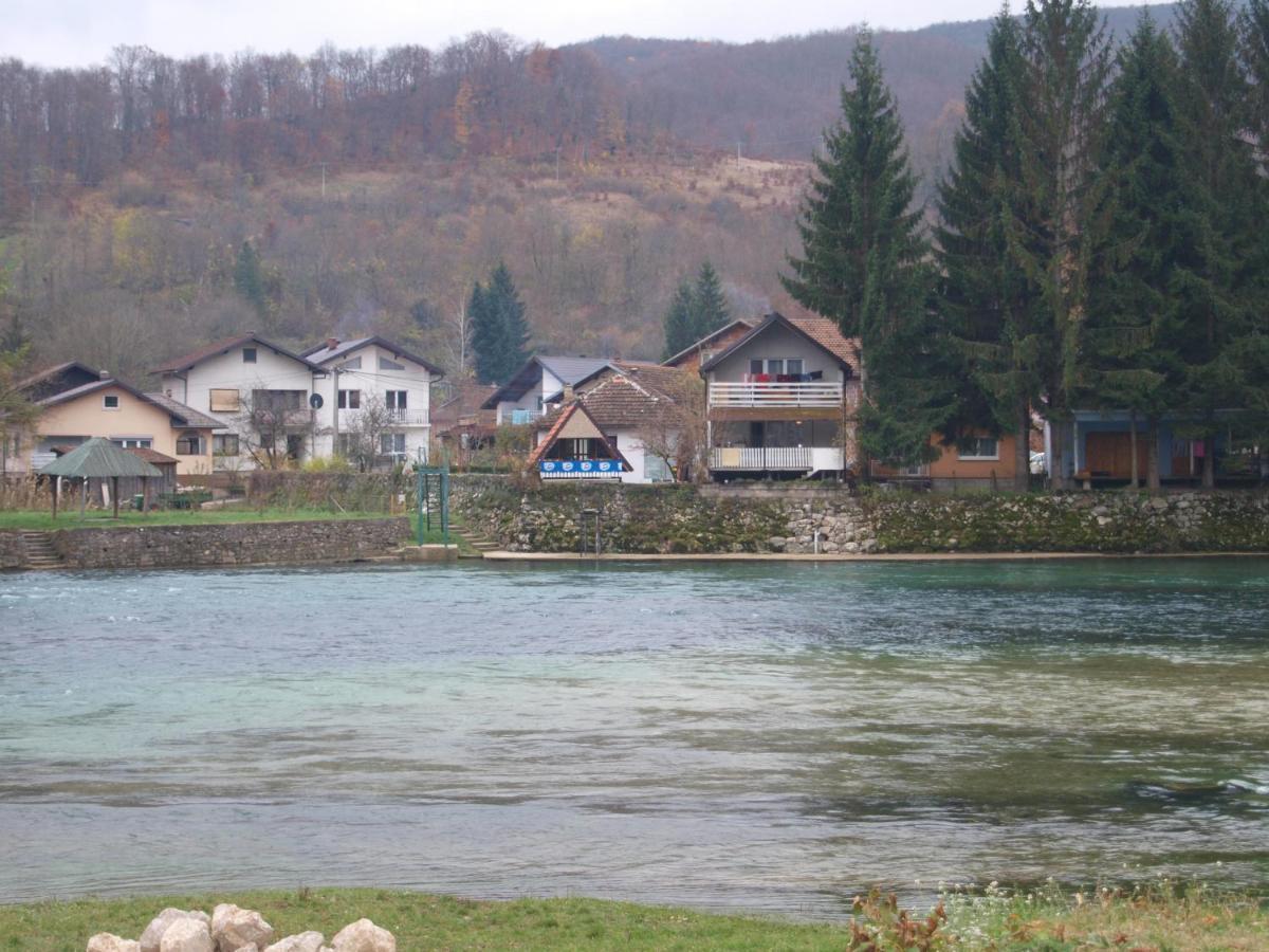 Apartament Alfa Kulen Vakuf Zewnętrze zdjęcie